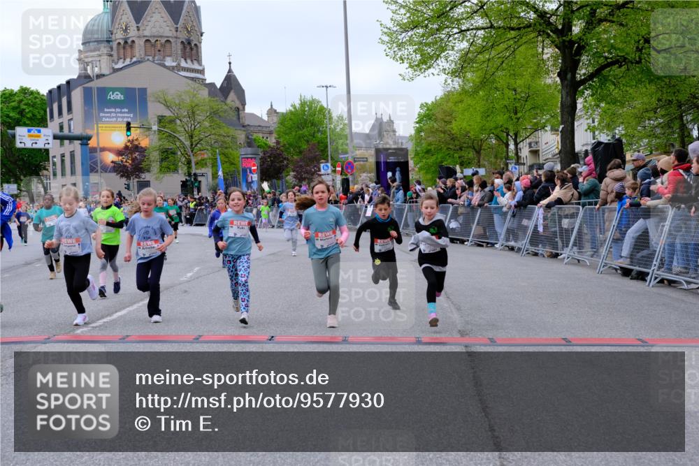 25.04.2026 - Das Zehntel Tim E. http://msf.ph/oto/9577930 25.04.2026 11:01:56 Ziel 5076, 5123, 5148, 5149, 5157, 5220, 5359, 5361, 5462, 5465, 5663, 5717, 5723, 5882, 6223, 6233, 6254, 6397, 6398, 6405, 6689, 6690, 6731, 6827, 6846, 7428, 7434, 7581, 7617, 7642, 7667, 7769, 7773, 7776, 7815, 7833, 7924, 7974, 7997 meine-sportfotos.de