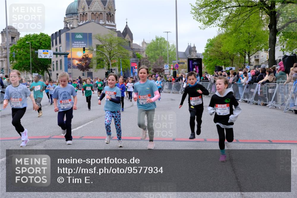 25.04.2026 - Das Zehntel Tim E. http://msf.ph/oto/9577934 25.04.2026 11:01:56 Ziel 5076, 5123, 5148, 5149, 5157, 5220, 5359, 5361, 5462, 5465, 5663, 5717, 5723, 5882, 6223, 6233, 6254, 6397, 6398, 6405, 6689, 6690, 6731, 6827, 6846, 7428, 7434, 7581, 7617, 7642, 7667, 7769, 7773, 7776, 7815, 7833, 7924, 7974, 7997 meine-sportfotos.de