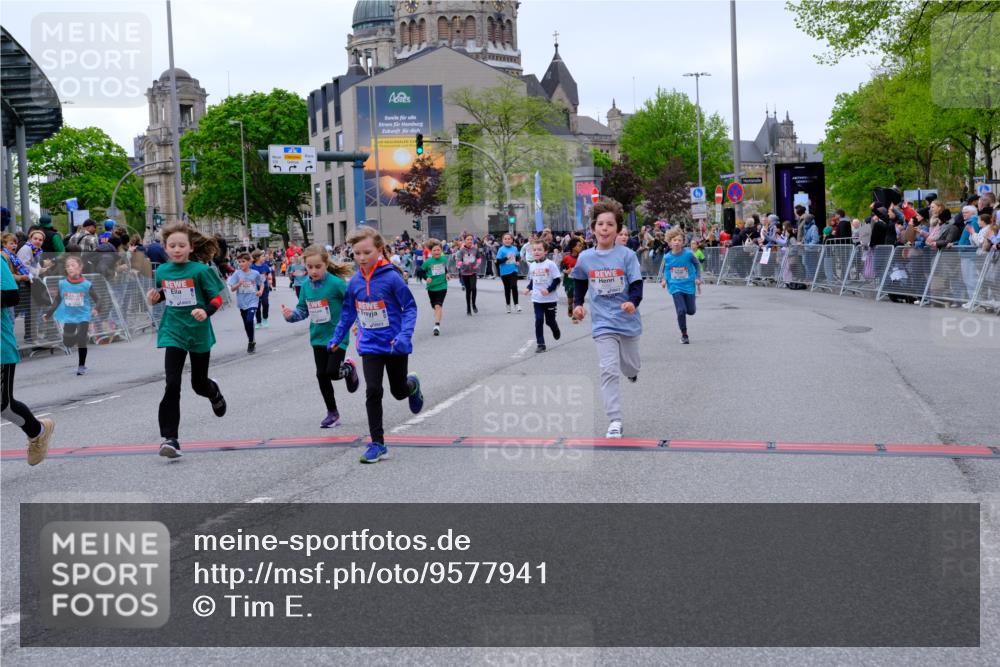 25.04.2026 - Das Zehntel Tim E. http://msf.ph/oto/9577941 25.04.2026 11:01:59 Ziel 5076, 5123, 5148, 5149, 5157, 5220, 5359, 5361, 5368, 5385, 5462, 5465, 5663, 5717, 5723, 5882, 6223, 6233, 6254, 6392, 6397, 6398, 6401, 6405, 6449, 6452, 7428, 7434, 7581, 7617, 7642, 7667, 7769, 7773, 7815, 7833, 7924, 7974, 7997 meine-sportfotos.de