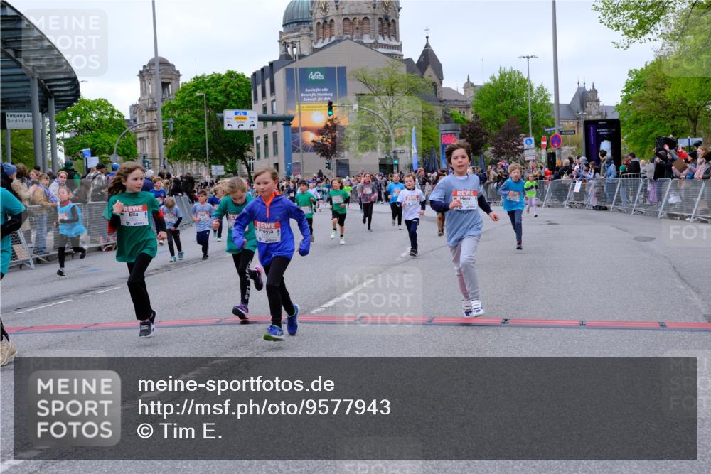 25.04.2026 - Das Zehntel Tim E. http://msf.ph/oto/9577943 25.04.2026 11:01:59 Ziel 5076, 5123, 5148, 5149, 5157, 5220, 5359, 5361, 5368, 5385, 5462, 5465, 5663, 5717, 5723, 5882, 6223, 6233, 6254, 6392, 6397, 6398, 6401, 6405, 6449, 6452, 7428, 7434, 7581, 7617, 7642, 7667, 7769, 7773, 7815, 7833, 7924, 7974, 7997 meine-sportfotos.de