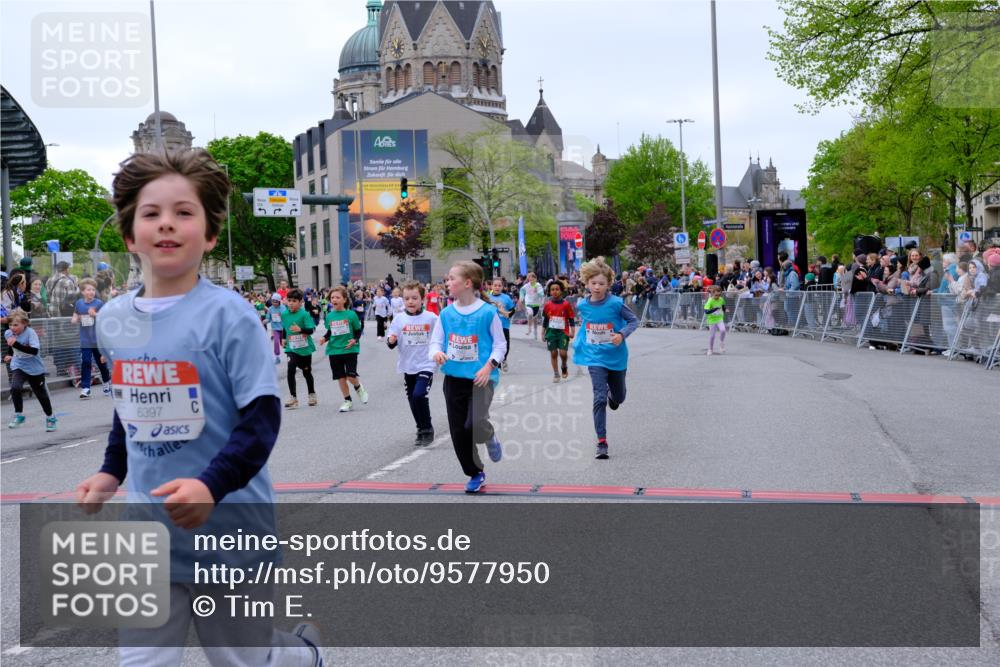 25.04.2026 - Das Zehntel Tim E. http://msf.ph/oto/9577950 25.04.2026 11:02:01 Ziel 5076, 5123, 5148, 5157, 5220, 5228, 5368, 5385, 5462, 5465, 5663, 5717, 5723, 5882, 5997, 6223, 6392, 6397, 6398, 6401, 6405, 6449, 6452, 6865, 6885, 7336, 7428, 7434, 7581, 7617, 7667, 7769, 7773, 7815, 7833, 7924, 7974, 7997 meine-sportfotos.de