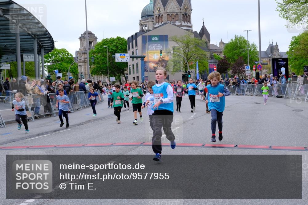 25.04.2026 - Das Zehntel Tim E. http://msf.ph/oto/9577955 25.04.2026 11:02:01 Ziel 5076, 5123, 5148, 5157, 5220, 5228, 5368, 5385, 5462, 5465, 5663, 5717, 5723, 5882, 5997, 6223, 6392, 6397, 6398, 6401, 6405, 6449, 6452, 6865, 6885, 7336, 7428, 7434, 7581, 7617, 7667, 7769, 7773, 7815, 7833, 7924, 7974, 7997 meine-sportfotos.de