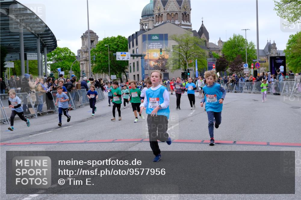 25.04.2026 - Das Zehntel Tim E. http://msf.ph/oto/9577956 25.04.2026 11:02:01 Ziel 5076, 5123, 5148, 5157, 5220, 5228, 5368, 5385, 5462, 5465, 5663, 5717, 5723, 5882, 5997, 6223, 6392, 6397, 6398, 6401, 6405, 6449, 6452, 6865, 6885, 7336, 7428, 7434, 7581, 7617, 7667, 7769, 7773, 7815, 7833, 7924, 7974, 7997 meine-sportfotos.de