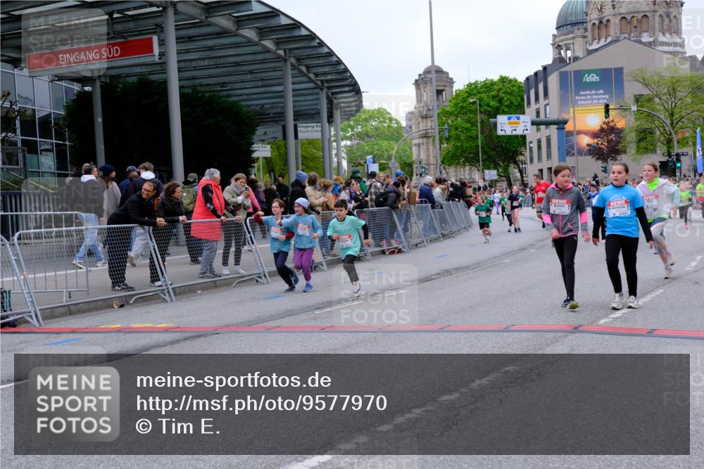 25.04.2026 - Das Zehntel Tim E. http://msf.ph/oto/9577970 25.04.2026 11:02:05 Ziel 5107, 5114, 5123, 5140, 5148, 5228, 5368, 5385, 5663, 5717, 5723, 5882, 5997, 6392, 6397, 6401, 6449, 6452, 6865, 6885, 7336, 7485, 7488, 7524, 7536, 7581, 7815, 7833 meine-sportfotos.de