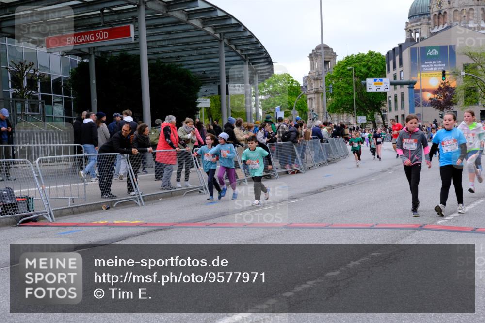 25.04.2026 - Das Zehntel Tim E. http://msf.ph/oto/9577971 25.04.2026 11:02:05 Ziel 5107, 5114, 5123, 5140, 5148, 5228, 5368, 5385, 5663, 5717, 5723, 5882, 5997, 6392, 6397, 6401, 6449, 6452, 6865, 6885, 7336, 7485, 7488, 7524, 7536, 7581, 7815, 7833 meine-sportfotos.de