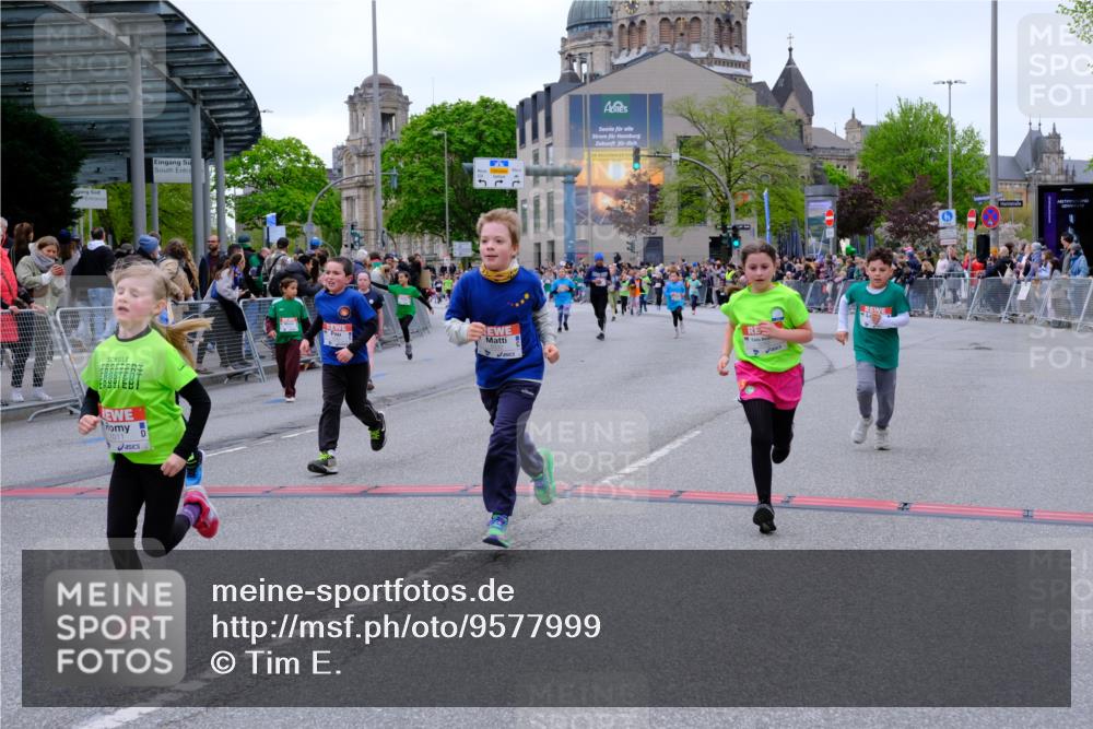25.04.2026 - Das Zehntel Tim E. http://msf.ph/oto/9577999 25.04.2026 11:02:12 Ziel 5107, 5114, 5140, 5228, 5282, 5332, 5345, 5467, 5530, 5892, 5958, 5997, 6282, 6611, 6865, 6885, 7011, 7336, 7485, 7488, 7524, 7536, 7787, 7795, 7814 meine-sportfotos.de