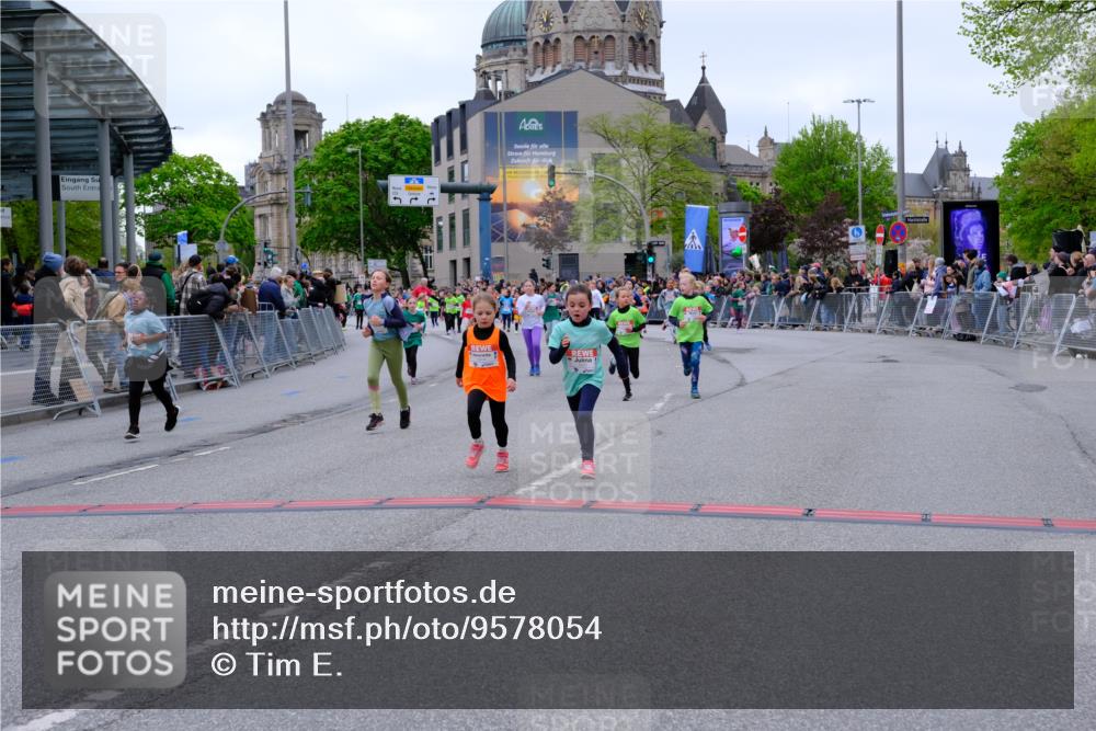 25.04.2026 - Das Zehntel Tim E. http://msf.ph/oto/9578054 25.04.2026 11:02:23 Ziel 5011, 5152, 5466, 5467, 5530, 5582, 5772, 5892, 5934, 5937, 5940, 6150, 6866, 7265, 7282, 7292, 7445, 7538, 7561, 7996 meine-sportfotos.de