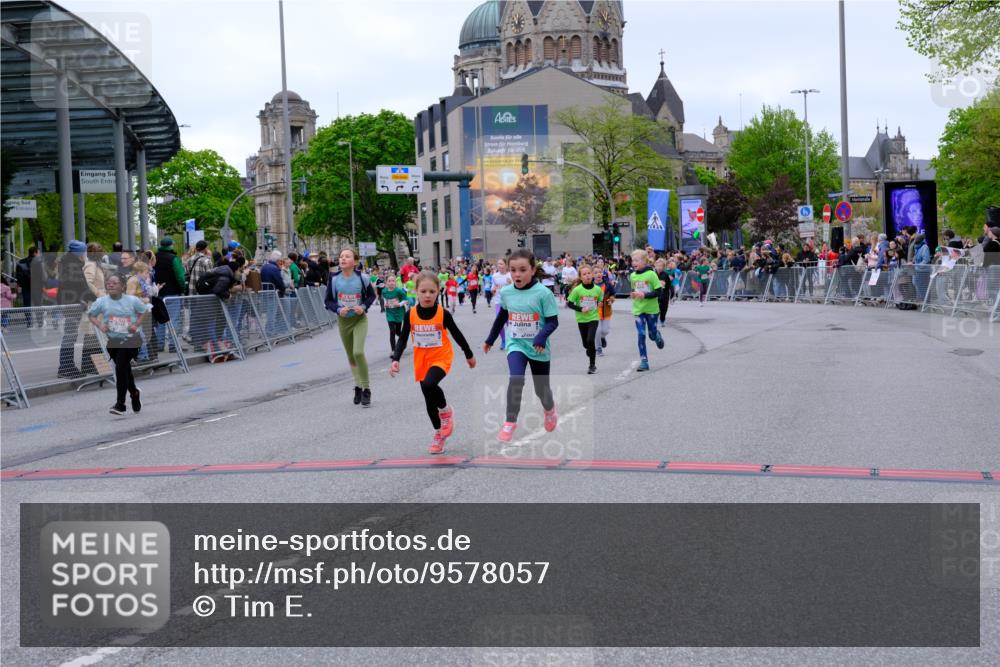 25.04.2026 - Das Zehntel Tim E. http://msf.ph/oto/9578057 25.04.2026 11:02:23 Ziel 5011, 5152, 5466, 5467, 5530, 5582, 5772, 5892, 5934, 5937, 5940, 6150, 6866, 7265, 7282, 7292, 7445, 7538, 7561, 7996 meine-sportfotos.de