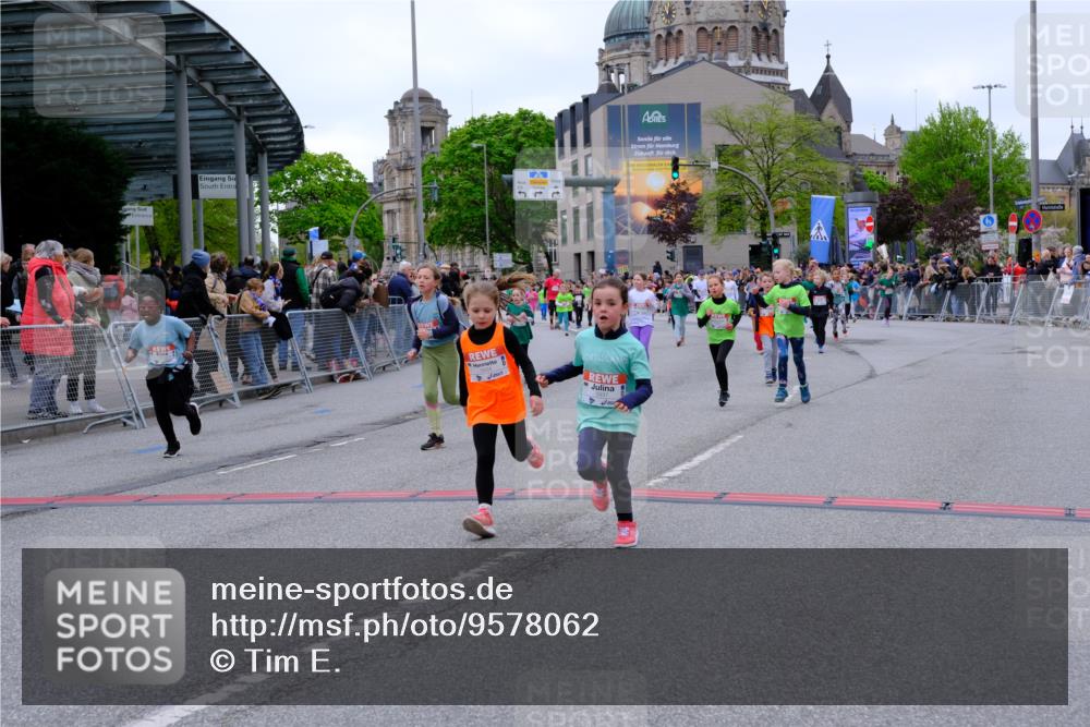 25.04.2026 - Das Zehntel Tim E. http://msf.ph/oto/9578062 25.04.2026 11:02:24 Ziel 5011, 5042, 5152, 5466, 5467, 5582, 5772, 5934, 5937, 5940, 6150, 6866, 7265, 7282, 7292, 7445, 7538, 7561, 7799, 7874, 7996 meine-sportfotos.de