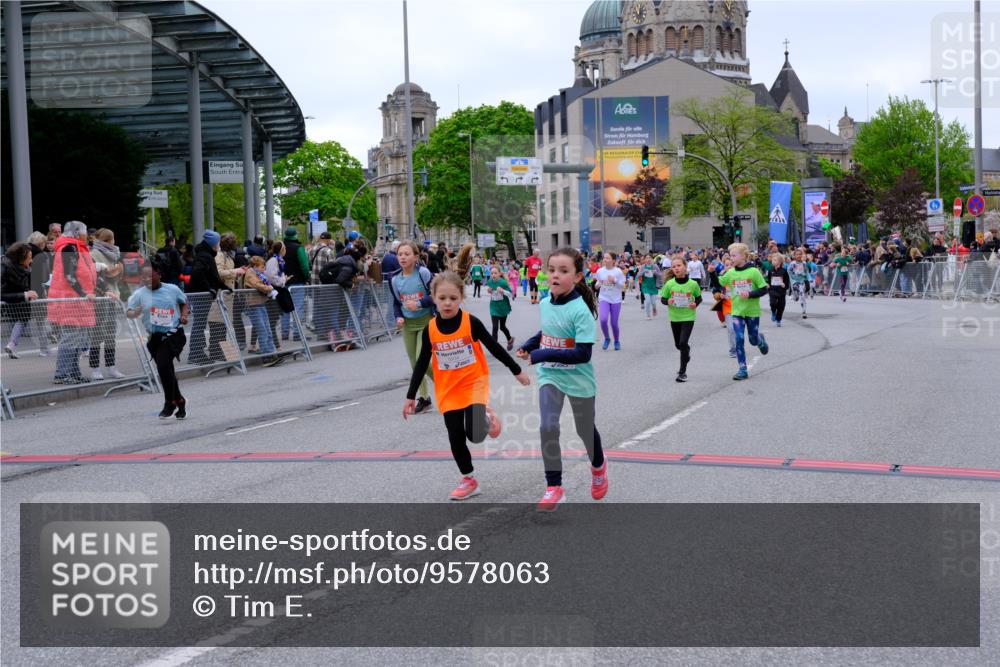 25.04.2026 - Das Zehntel Tim E. http://msf.ph/oto/9578063 25.04.2026 11:02:24 Ziel 5011, 5042, 5152, 5466, 5467, 5582, 5772, 5934, 5937, 5940, 6150, 6866, 7265, 7282, 7292, 7445, 7538, 7561, 7799, 7874, 7996 meine-sportfotos.de