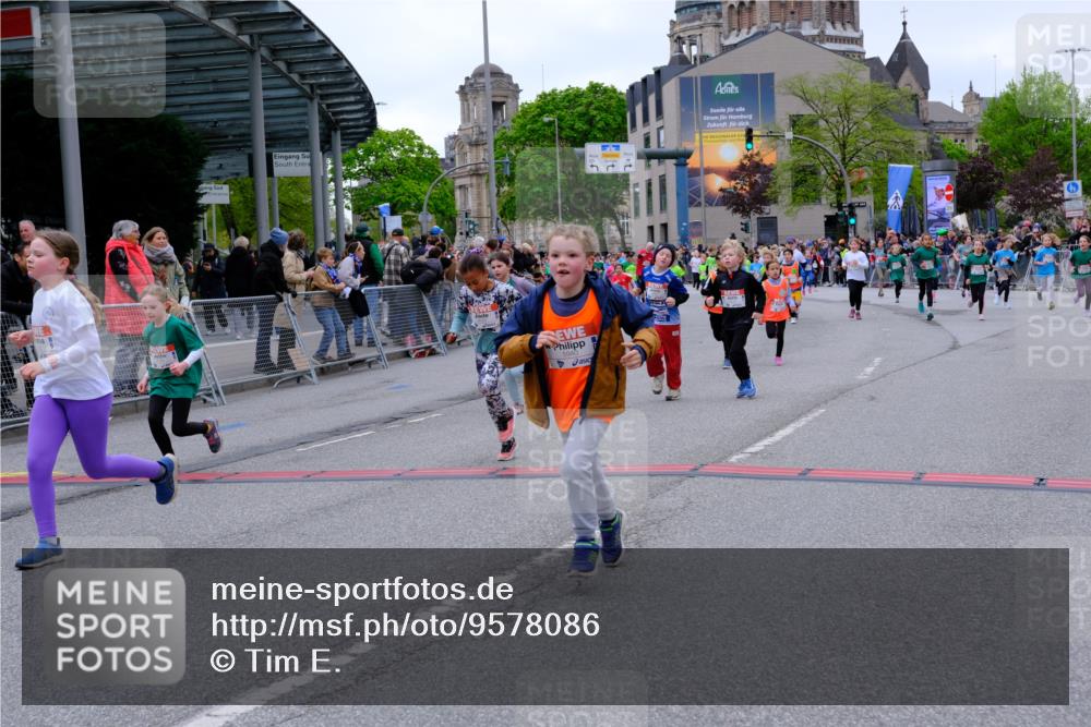 25.04.2026 - Das Zehntel Tim E. http://msf.ph/oto/9578086 25.04.2026 11:02:28 Ziel 5011, 5042, 5136, 5152, 5466, 5934, 5937, 5940, 6150, 6267, 6278, 6866, 7024, 7282, 7292, 7359, 7360, 7538, 7561, 7799, 7874, 7996 meine-sportfotos.de