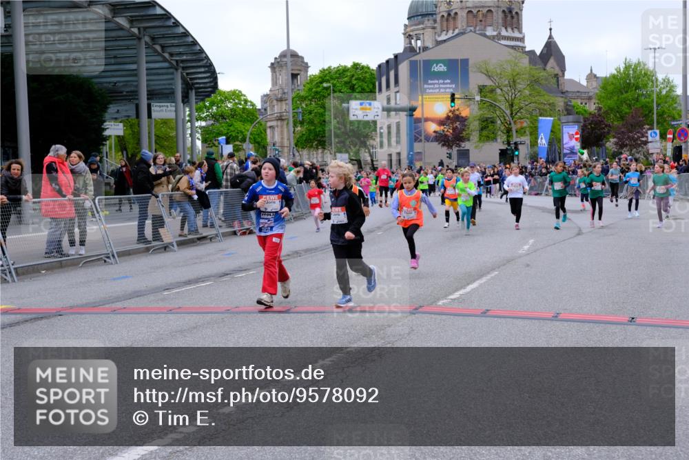 25.04.2026 - Das Zehntel Tim E. http://msf.ph/oto/9578092 25.04.2026 11:02:30 Ziel 5011, 5042, 5134, 5136, 5152, 5934, 5937, 5940, 6165, 6176, 6267, 6278, 6817, 6849, 7024, 7038, 7282, 7292, 7347, 7359, 7360, 7538, 7561, 7799, 7824, 7855, 7858, 7862, 7872, 7874, 7996 meine-sportfotos.de
