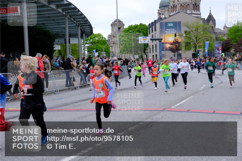 25.04.2026 - Das Zehntel Tim E. http://msf.ph/oto/9578105 25.04.2026 11:02:32 Ziel 5042, 5134, 5136, 5152, 5895, 5940, 6165, 6176, 6267, 6278, 6817, 6849, 7024, 7038, 7282, 7292, 7347, 7359, 7360, 7442, 7453, 7475, 7538, 7561, 7799, 7824, 7855, 7858, 7862, 7872, 7874, 8075 meine-sportfotos.de