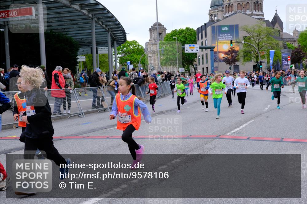 25.04.2026 - Das Zehntel Tim E. http://msf.ph/oto/9578106 25.04.2026 11:02:32 Ziel 5042, 5134, 5136, 5152, 5895, 5940, 6165, 6176, 6267, 6278, 6817, 6849, 7024, 7038, 7282, 7292, 7347, 7359, 7360, 7442, 7453, 7475, 7538, 7561, 7799, 7824, 7855, 7858, 7862, 7872, 7874, 8075 meine-sportfotos.de