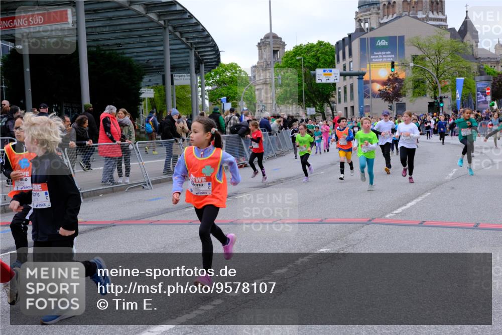 25.04.2026 - Das Zehntel Tim E. http://msf.ph/oto/9578107 25.04.2026 11:02:32 Ziel 5042, 5134, 5136, 5152, 5895, 5940, 6165, 6176, 6267, 6278, 6817, 6849, 7024, 7038, 7282, 7292, 7347, 7359, 7360, 7442, 7453, 7475, 7538, 7561, 7799, 7824, 7855, 7858, 7862, 7872, 7874, 8075 meine-sportfotos.de