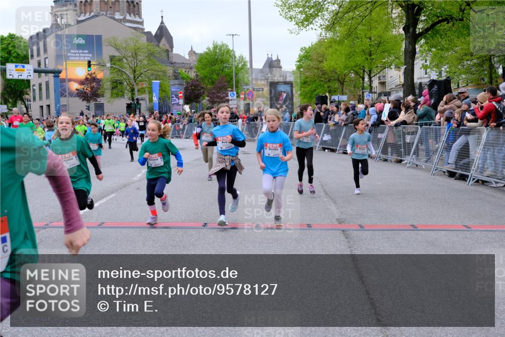 25.04.2026 - Das Zehntel Tim E. http://msf.ph/oto/9578127 25.04.2026 11:02:36 Ziel 5042, 5134, 5136, 5330, 5351, 5888, 5891, 5895, 6165, 6176, 6267, 6268, 6269, 6278, 6485, 6817, 6849, 7024, 7025, 7038, 7347, 7359, 7360, 7442, 7453, 7475, 7799, 7824, 7855, 7858, 7862, 7872, 7874, 8075 meine-sportfotos.de