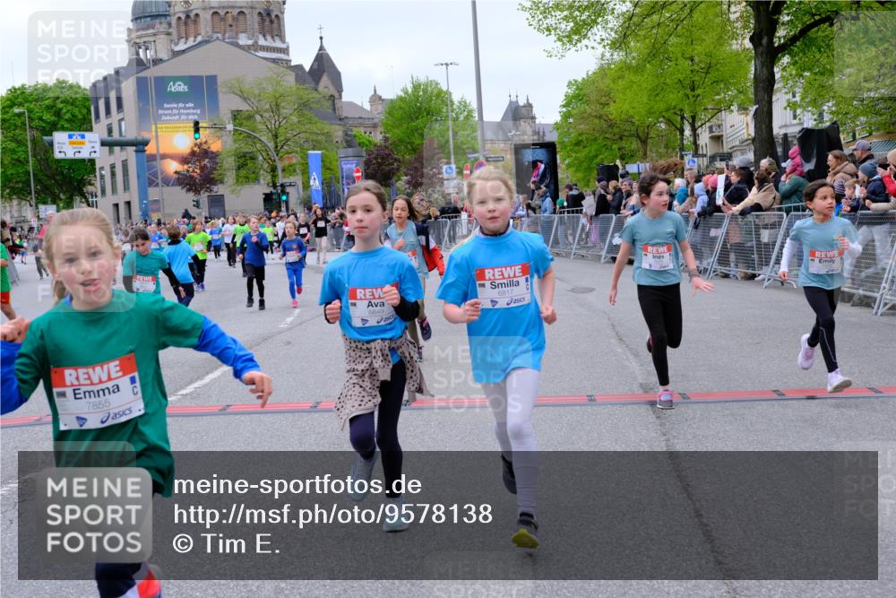 25.04.2026 - Das Zehntel Tim E. http://msf.ph/oto/9578138 25.04.2026 11:02:37 Ziel 5134, 5136, 5330, 5351, 5888, 5891, 5895, 6165, 6176, 6267, 6268, 6269, 6278, 6485, 6817, 6849, 7024, 7025, 7038, 7347, 7359, 7360, 7442, 7453, 7475, 7824, 7855, 7858, 7862, 7872, 8075 meine-sportfotos.de