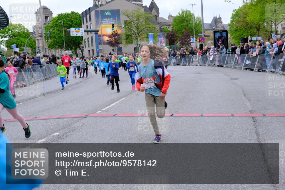 25.04.2026 - Das Zehntel Tim E. http://msf.ph/oto/9578142 25.04.2026 11:02:38 Ziel 5134, 5136, 5231, 5330, 5351, 5888, 5891, 5895, 6165, 6176, 6268, 6269, 6485, 6817, 6849, 7024, 7025, 7038, 7347, 7359, 7360, 7442, 7453, 7475, 7824, 7855, 7858, 7862, 7872, 8075 meine-sportfotos.de