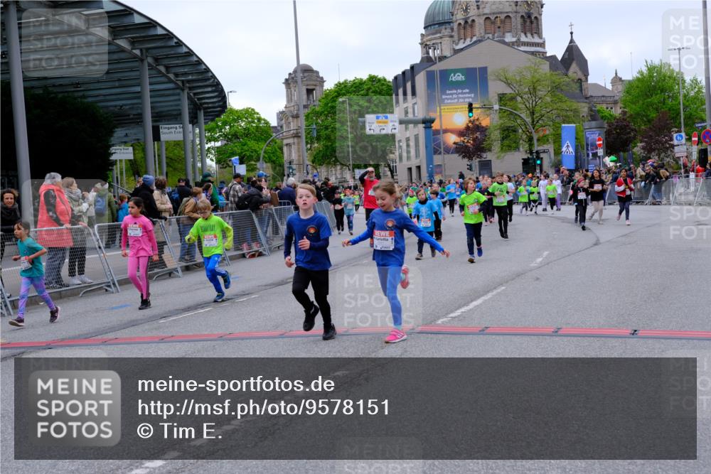 25.04.2026 - Das Zehntel Tim E. http://msf.ph/oto/9578151 25.04.2026 11:02:40 Ziel 5134, 5136, 5231, 5330, 5351, 5888, 5891, 5895, 6165, 6176, 6268, 6269, 6485, 6812, 6817, 6849, 7024, 7025, 7038, 7343, 7347, 7442, 7453, 7475, 7602, 7620, 7824, 7855, 7858, 7862, 7872, 8075 meine-sportfotos.de