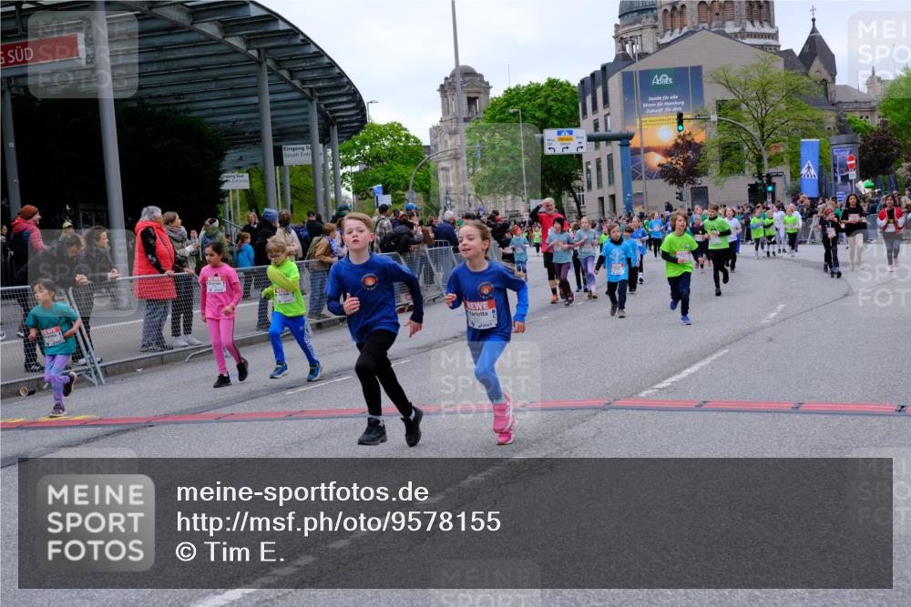 25.04.2026 - Das Zehntel Tim E. http://msf.ph/oto/9578155 25.04.2026 11:02:40 Ziel 5134, 5136, 5231, 5330, 5351, 5888, 5891, 5895, 6165, 6176, 6268, 6269, 6485, 6812, 6817, 6849, 7024, 7025, 7038, 7343, 7347, 7442, 7453, 7475, 7602, 7620, 7824, 7855, 7858, 7862, 7872, 8075 meine-sportfotos.de