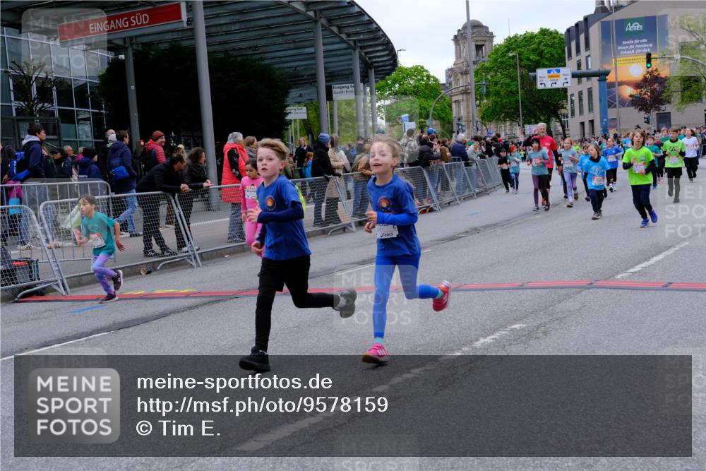25.04.2026 - Das Zehntel Tim E. http://msf.ph/oto/9578159 25.04.2026 11:02:41 Ziel 5134, 5231, 5330, 5351, 5865, 5888, 5891, 5895, 6165, 6176, 6268, 6269, 6485, 6812, 6817, 6849, 7025, 7038, 7343, 7347, 7442, 7453, 7475, 7602, 7620, 7824, 7855, 7858, 7862, 7872, 8075 meine-sportfotos.de