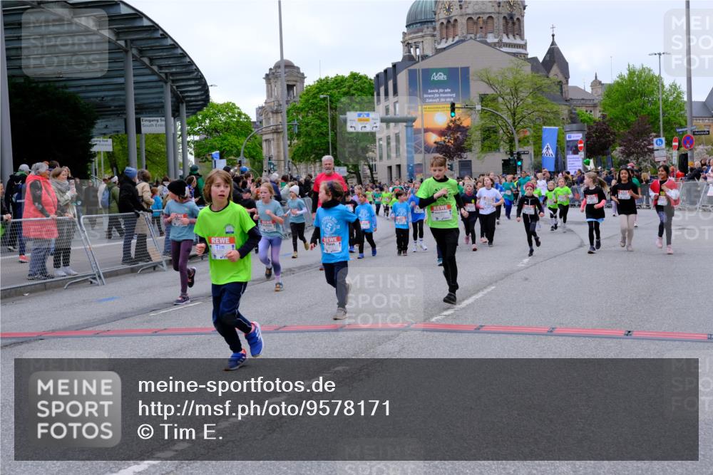25.04.2026 - Das Zehntel Tim E. http://msf.ph/oto/9578171 25.04.2026 11:02:44 Ziel 5046, 5106, 5214, 5224, 5225, 5231, 5262, 5330, 5351, 5685, 5745, 5774, 5865, 5888, 5891, 5895, 6268, 6269, 6291, 6485, 6570, 6598, 6812, 6976, 6994, 6995, 7000, 7025, 7343, 7442, 7453, 7475, 7602, 7610, 7620, 7630, 8075 meine-sportfotos.de