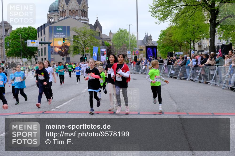 25.04.2026 - Das Zehntel Tim E. http://msf.ph/oto/9578199 25.04.2026 11:02:48 Ziel 5046, 5106, 5214, 5224, 5225, 5231, 5262, 5685, 5745, 5774, 5865, 5914, 6291, 6315, 6316, 6485, 6570, 6598, 6780, 6782, 6812, 6927, 6949, 6976, 6994, 6995, 7000, 7025, 7343, 7441, 7602, 7610, 7620, 7630, 7934, 7936, 8068 meine-sportfotos.de