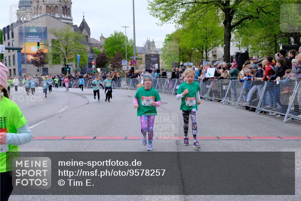25.04.2026 - Das Zehntel Tim E. http://msf.ph/oto/9578257 25.04.2026 11:03:01 Ziel 5111, 5115, 5184, 5186, 5272, 5283, 5410, 5423, 5440, 5468, 5520, 5864, 5899, 5902, 5915, 5922, 5998, 6030, 6312, 6448, 6457, 6476, 6479, 6591, 6607, 7018, 7031, 7237, 7269, 7440, 7609 meine-sportfotos.de