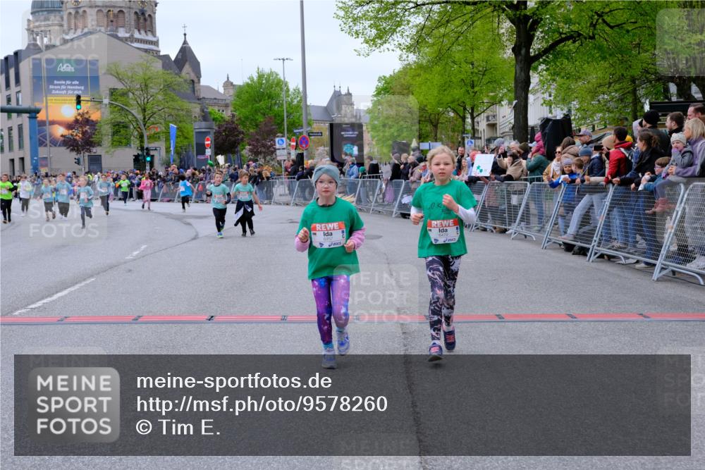 25.04.2026 - Das Zehntel Tim E. http://msf.ph/oto/9578260 25.04.2026 11:03:02 Ziel 5111, 5115, 5184, 5186, 5272, 5283, 5398, 5410, 5423, 5440, 5468, 5864, 5902, 5998, 6030, 6312, 6448, 6457, 6476, 6479, 6591, 6607, 7018, 7031, 7237, 7269, 7440, 7444, 7609, 7979, 7980 meine-sportfotos.de