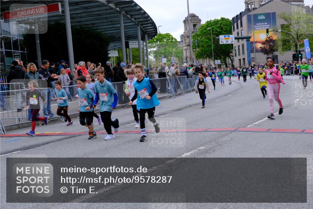25.04.2026 - Das Zehntel Tim E. http://msf.ph/oto/9578287 25.04.2026 11:03:11 Ziel 5052, 5053, 5184, 5186, 5398, 5594, 5662, 5991, 5998, 6030, 6190, 6399, 6567, 6593, 6887, 7064, 7087, 7117, 7237, 7273, 7345, 7426, 7440, 7444, 7483, 7600, 7979, 7980, 7994 meine-sportfotos.de