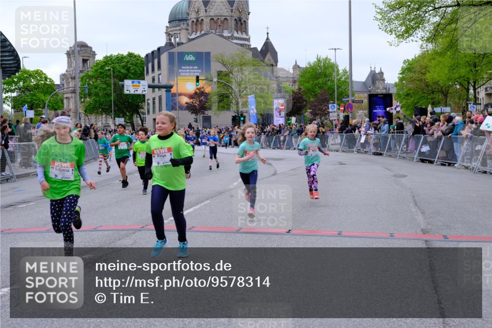 25.04.2026 - Das Zehntel Tim E. http://msf.ph/oto/9578314 25.04.2026 11:03:16 Ziel 5052, 5053, 5215, 5217, 5533, 5594, 5630, 5945, 5969, 5971, 5985, 5991, 6190, 6399, 6460, 6466, 6567, 6593, 7117, 7273, 7345, 7426, 7483, 7600, 7994 meine-sportfotos.de