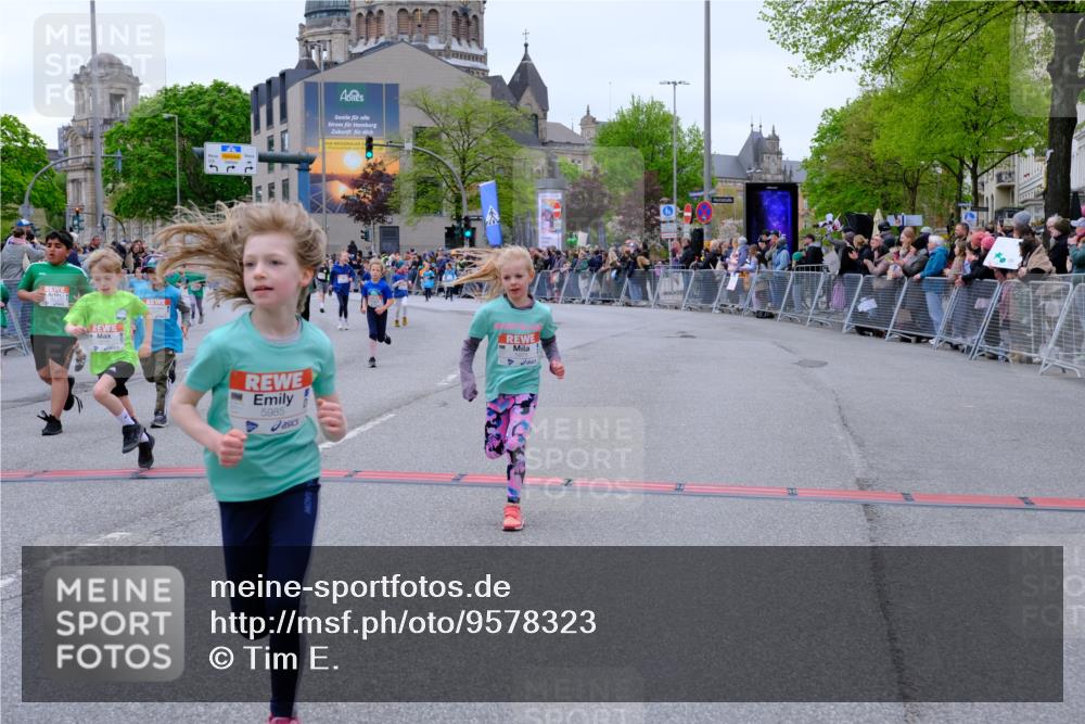 25.04.2026 - Das Zehntel Tim E. http://msf.ph/oto/9578323 25.04.2026 11:03:18 Ziel 5052, 5053, 5215, 5217, 5533, 5594, 5630, 5945, 5969, 5971, 5985, 5991, 6190, 6399, 6460, 6466, 6567, 6593, 7273, 7345, 7426, 7483, 7600, 7994 meine-sportfotos.de