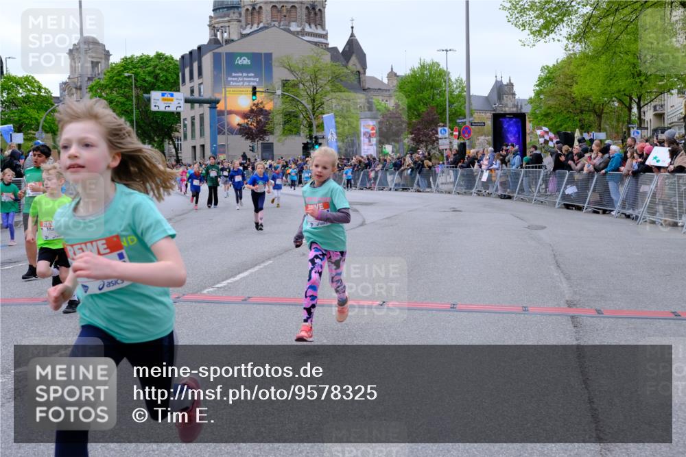 25.04.2026 - Das Zehntel Tim E. http://msf.ph/oto/9578325 25.04.2026 11:03:18 Ziel 5052, 5053, 5215, 5217, 5533, 5594, 5630, 5945, 5969, 5971, 5985, 5991, 6190, 6399, 6460, 6466, 6567, 6593, 7273, 7345, 7426, 7483, 7600, 7994 meine-sportfotos.de