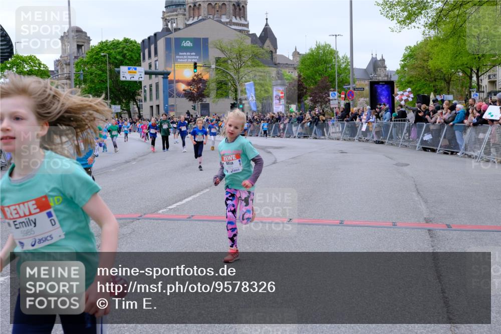 25.04.2026 - Das Zehntel Tim E. http://msf.ph/oto/9578326 25.04.2026 11:03:18 Ziel 5052, 5053, 5215, 5217, 5533, 5594, 5630, 5945, 5969, 5971, 5985, 5991, 6190, 6399, 6460, 6466, 6567, 6593, 7273, 7345, 7426, 7483, 7600, 7994 meine-sportfotos.de