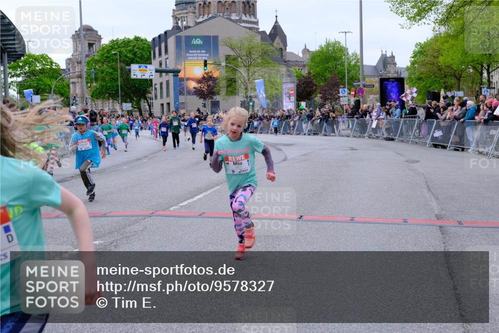 25.04.2026 - Das Zehntel Tim E. http://msf.ph/oto/9578327 25.04.2026 11:03:18 Ziel 5052, 5053, 5215, 5217, 5533, 5594, 5630, 5945, 5969, 5971, 5985, 5991, 6190, 6399, 6460, 6466, 6567, 6593, 7273, 7345, 7426, 7483, 7600, 7994 meine-sportfotos.de
