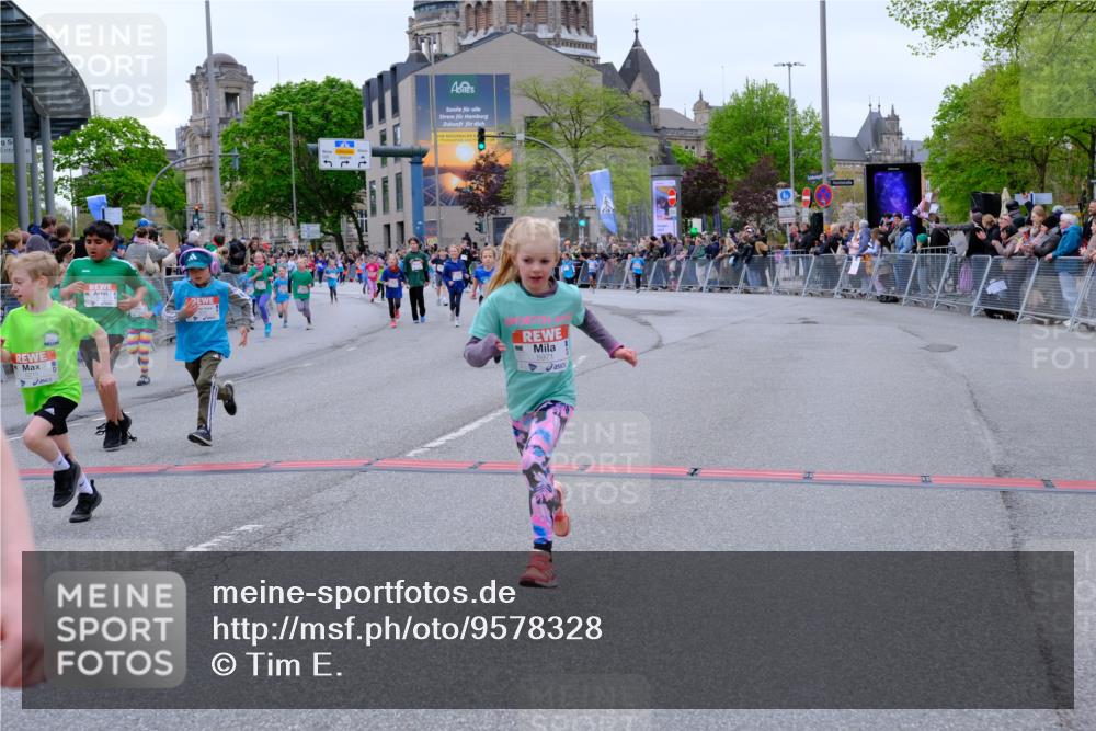 25.04.2026 - Das Zehntel Tim E. http://msf.ph/oto/9578328 25.04.2026 11:03:18 Ziel 5052, 5053, 5215, 5217, 5533, 5594, 5630, 5945, 5969, 5971, 5985, 5991, 6190, 6399, 6460, 6466, 6567, 6593, 7273, 7345, 7426, 7483, 7600, 7994 meine-sportfotos.de