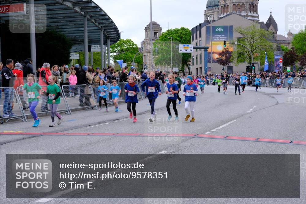 25.04.2026 - Das Zehntel Tim E. http://msf.ph/oto/9578351 25.04.2026 11:03:23 Ziel 5215, 5217, 5328, 5331, 5346, 5348, 5533, 5630, 5945, 5969, 5971, 5985, 6460, 6466, 6486, 6494, 6791, 6795, 7273 meine-sportfotos.de