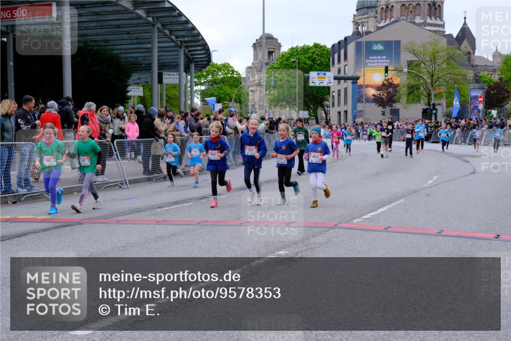 25.04.2026 - Das Zehntel Tim E. http://msf.ph/oto/9578353 25.04.2026 11:03:24 Ziel 5215, 5217, 5328, 5331, 5346, 5348, 5533, 5630, 5945, 5948, 5969, 5971, 5985, 6460, 6466, 6486, 6494, 6791, 6795, 6879 meine-sportfotos.de