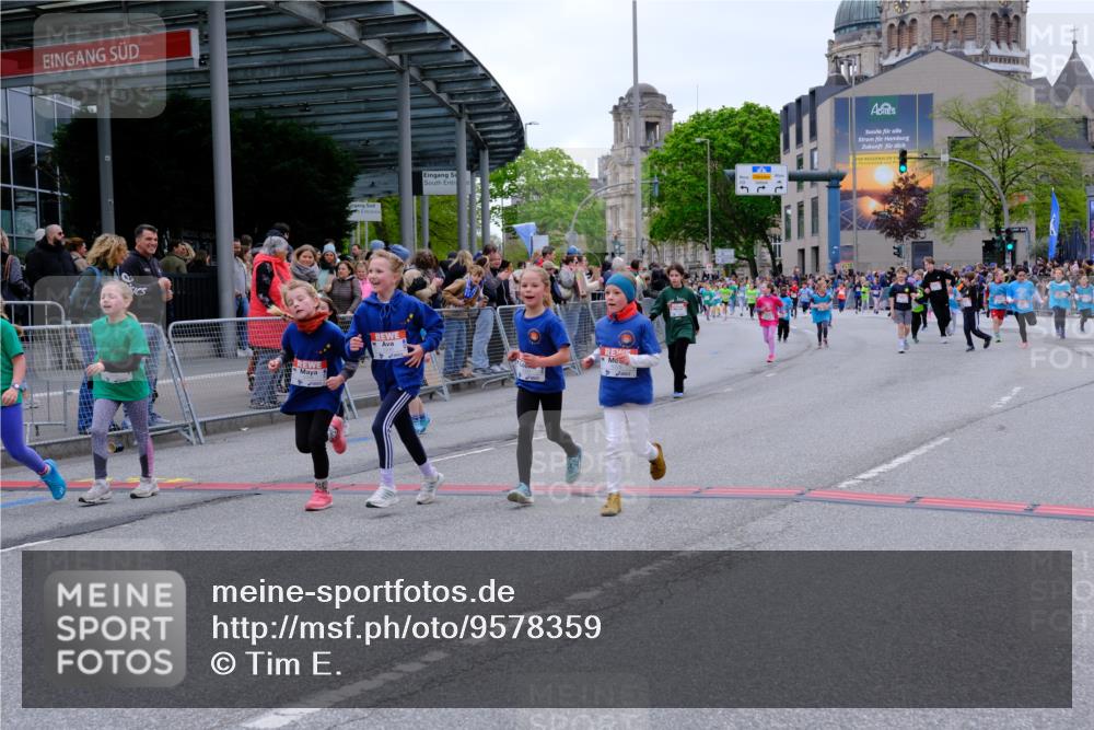 25.04.2026 - Das Zehntel Tim E. http://msf.ph/oto/9578359 25.04.2026 11:03:25 Ziel 5215, 5217, 5328, 5331, 5346, 5348, 5533, 5542, 5630, 5948, 5969, 6460, 6466, 6486, 6494, 6664, 6704, 6791, 6795, 6879, 6948 meine-sportfotos.de