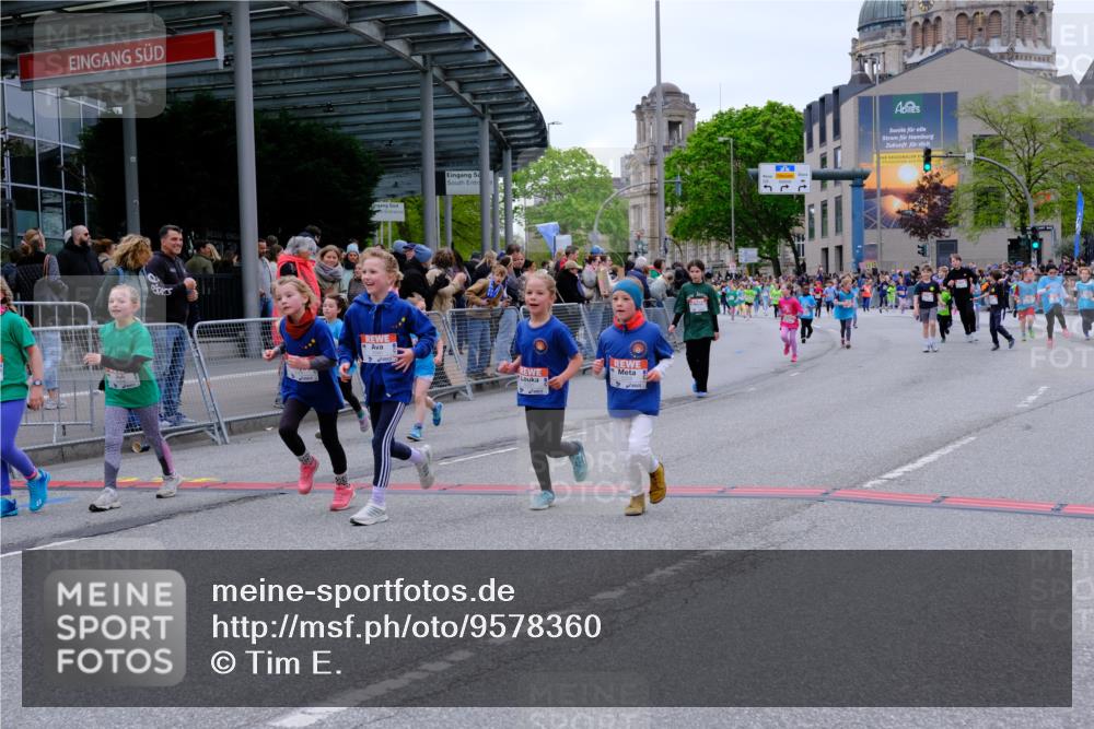 25.04.2026 - Das Zehntel Tim E. http://msf.ph/oto/9578360 25.04.2026 11:03:25 Ziel 5215, 5217, 5328, 5331, 5346, 5348, 5533, 5542, 5630, 5948, 5969, 6460, 6466, 6486, 6494, 6664, 6704, 6791, 6795, 6879, 6948 meine-sportfotos.de