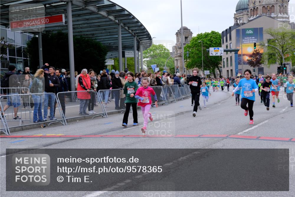25.04.2026 - Das Zehntel Tim E. http://msf.ph/oto/9578365 25.04.2026 11:03:29 Ziel 5328, 5331, 5346, 5348, 5542, 5593, 5599, 5603, 5613, 5645, 5948, 6486, 6494, 6664, 6704, 6791, 6792, 6795, 6797, 6804, 6879, 6948, 7043 meine-sportfotos.de