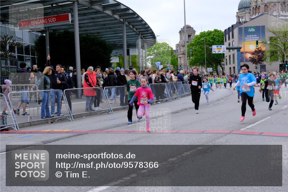 25.04.2026 - Das Zehntel Tim E. http://msf.ph/oto/9578366 25.04.2026 11:03:29 Ziel 5328, 5331, 5346, 5348, 5542, 5593, 5599, 5603, 5613, 5645, 5948, 6486, 6494, 6664, 6704, 6791, 6792, 6795, 6797, 6804, 6879, 6948, 7043 meine-sportfotos.de
