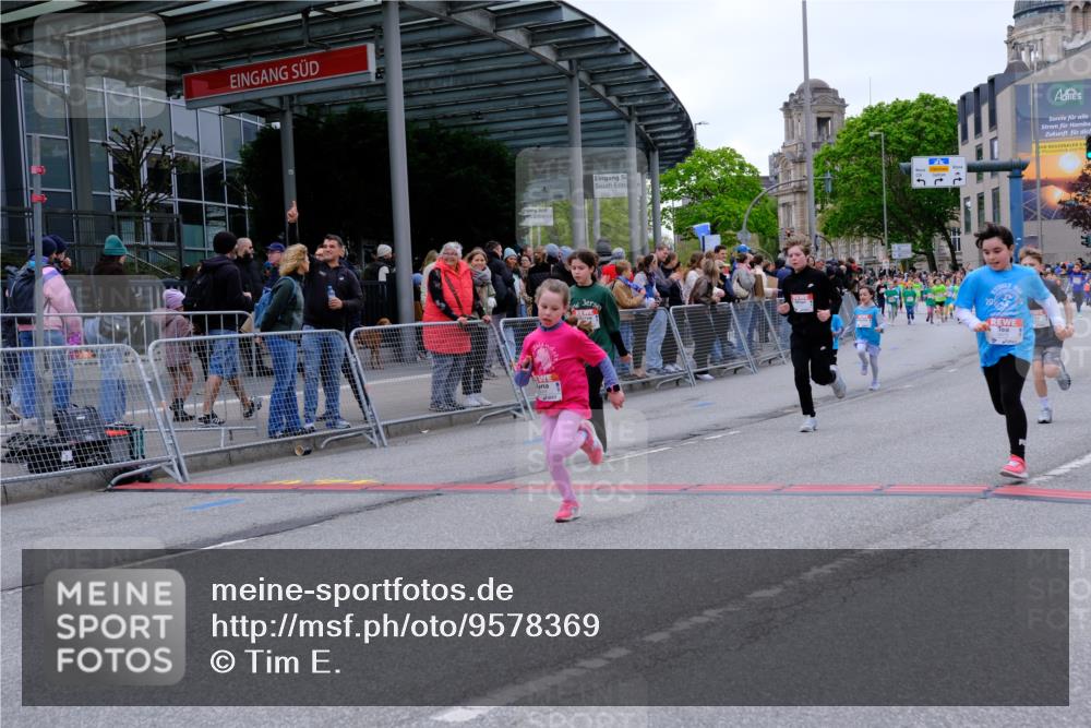 25.04.2026 - Das Zehntel Tim E. http://msf.ph/oto/9578369 25.04.2026 11:03:29 Ziel 5328, 5331, 5346, 5348, 5542, 5593, 5599, 5603, 5613, 5645, 5948, 6486, 6494, 6664, 6704, 6791, 6792, 6795, 6797, 6804, 6879, 6948, 7043 meine-sportfotos.de