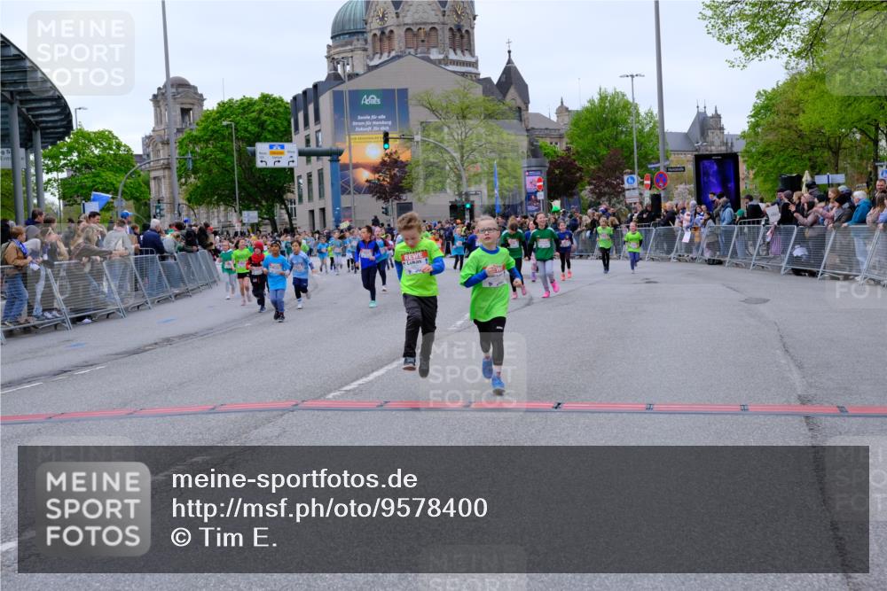 25.04.2026 - Das Zehntel Tim E. http://msf.ph/oto/9578400 25.04.2026 11:03:37 Ziel 5536, 5542, 5552, 5593, 5599, 5603, 5610, 5613, 5645, 6664, 6704, 6784, 6792, 6793, 6797, 6804, 6948, 7021, 7023, 7043, 7762, 7991, 7992, 7995 meine-sportfotos.de