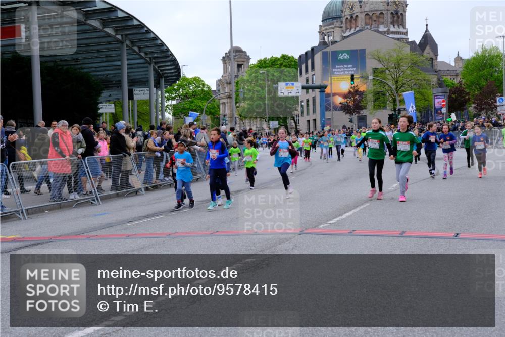 25.04.2026 - Das Zehntel Tim E. http://msf.ph/oto/9578415 25.04.2026 11:03:40 Ziel 5335, 5337, 5349, 5536, 5552, 5593, 5610, 5716, 5908, 6459, 6463, 6468, 6472, 6784, 6793, 7021, 7023, 7034, 7041, 7063, 7762, 7991, 7992, 7995 meine-sportfotos.de