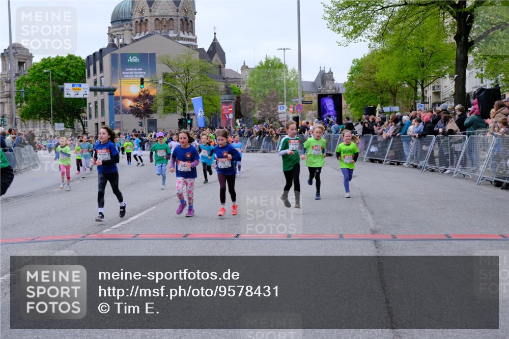 25.04.2026 - Das Zehntel Tim E. http://msf.ph/oto/9578431 25.04.2026 11:03:43 Ziel 5020, 5028, 5335, 5337, 5349, 5536, 5552, 5610, 5615, 5625, 5716, 5908, 6459, 6463, 6468, 6472, 6793, 7021, 7023, 7034, 7041, 7063, 7069, 7084, 7279, 7499, 7515, 7762, 7991, 7992, 7995 meine-sportfotos.de