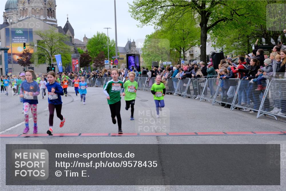 25.04.2026 - Das Zehntel Tim E. http://msf.ph/oto/9578435 25.04.2026 11:03:43 Ziel 5020, 5028, 5335, 5337, 5349, 5536, 5552, 5610, 5615, 5625, 5716, 5908, 6459, 6463, 6468, 6472, 6793, 7021, 7023, 7034, 7041, 7063, 7069, 7084, 7279, 7499, 7515, 7762, 7991, 7992, 7995 meine-sportfotos.de