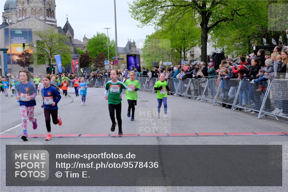 25.04.2026 - Das Zehntel Tim E. http://msf.ph/oto/9578436 25.04.2026 11:03:43 Ziel 5020, 5028, 5335, 5337, 5349, 5536, 5552, 5610, 5615, 5625, 5716, 5908, 6459, 6463, 6468, 6472, 6793, 7021, 7023, 7034, 7041, 7063, 7069, 7084, 7279, 7499, 7515, 7762, 7991, 7992, 7995 meine-sportfotos.de