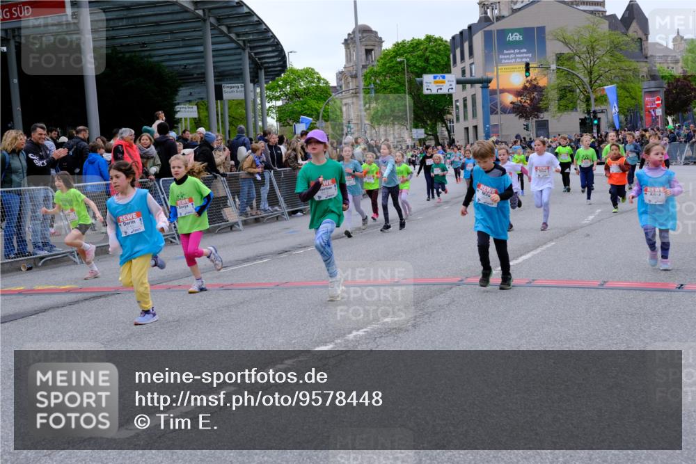 25.04.2026 - Das Zehntel Tim E. http://msf.ph/oto/9578448 25.04.2026 11:03:46 Ziel 5020, 5028, 5335, 5337, 5349, 5536, 5552, 5610, 5615, 5625, 5716, 5908, 6459, 6463, 6468, 6472, 6789, 6793, 6959, 7034, 7039, 7041, 7044, 7063, 7069, 7084, 7279, 7287, 7290, 7348, 7352, 7437, 7462, 7472, 7499, 7515, 7768, 7991, 7992, 7995 meine-sportfotos.de