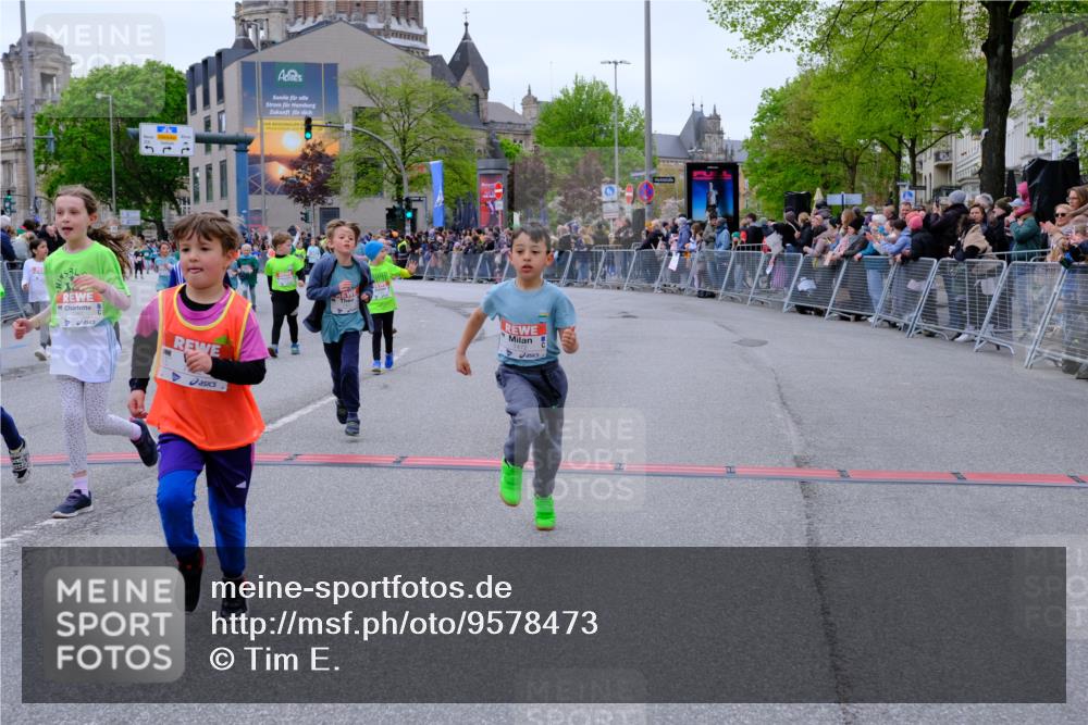 25.04.2026 - Das Zehntel Tim E. http://msf.ph/oto/9578473 25.04.2026 11:03:50 Ziel 5020, 5028, 5246, 5335, 5337, 5349, 5615, 5625, 5716, 5908, 6459, 6463, 6468, 6472, 6487, 6490, 6789, 6959, 7022, 7032, 7034, 7039, 7041, 7044, 7063, 7069, 7084, 7279, 7287, 7290, 7348, 7352, 7437, 7462, 7472, 7499, 7515, 7768 meine-sportfotos.de